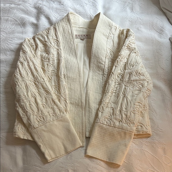 dolan Sweaters - Cream Cropped Women's Jacket